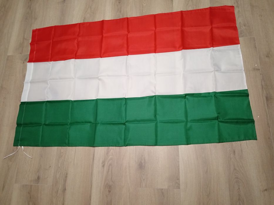 Flaga węgierska 140x90