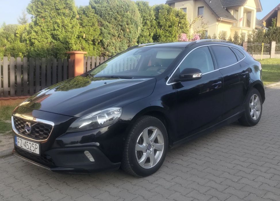 Volvo V40 Cross Country D4204T8