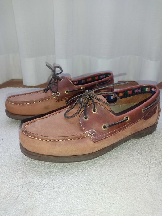 Sapatos tipo vela Seaside castanhos — Tamanho 42, pouco uso