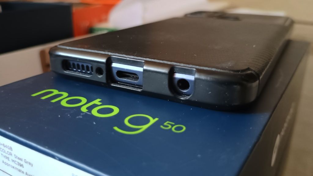 Motorola G50 + głośnik bluetooth +