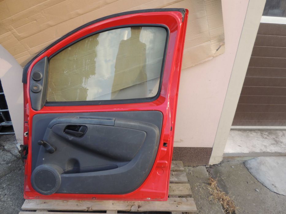 Drzwi przednie prawe Fiat Fiorino Nemo Peugeot Bipper Qubo 199