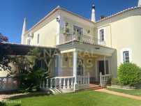 Moradia Isolada T5 com Piscina e Jardim em Estoi