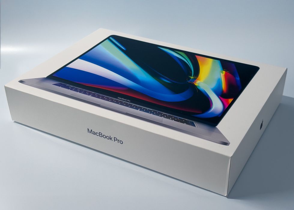 MacBook Pro 16" 2019 / i7 2.6 GHz / Radeon Pro 5300M / 16 GB / 2 TB – Like New64309801440001121