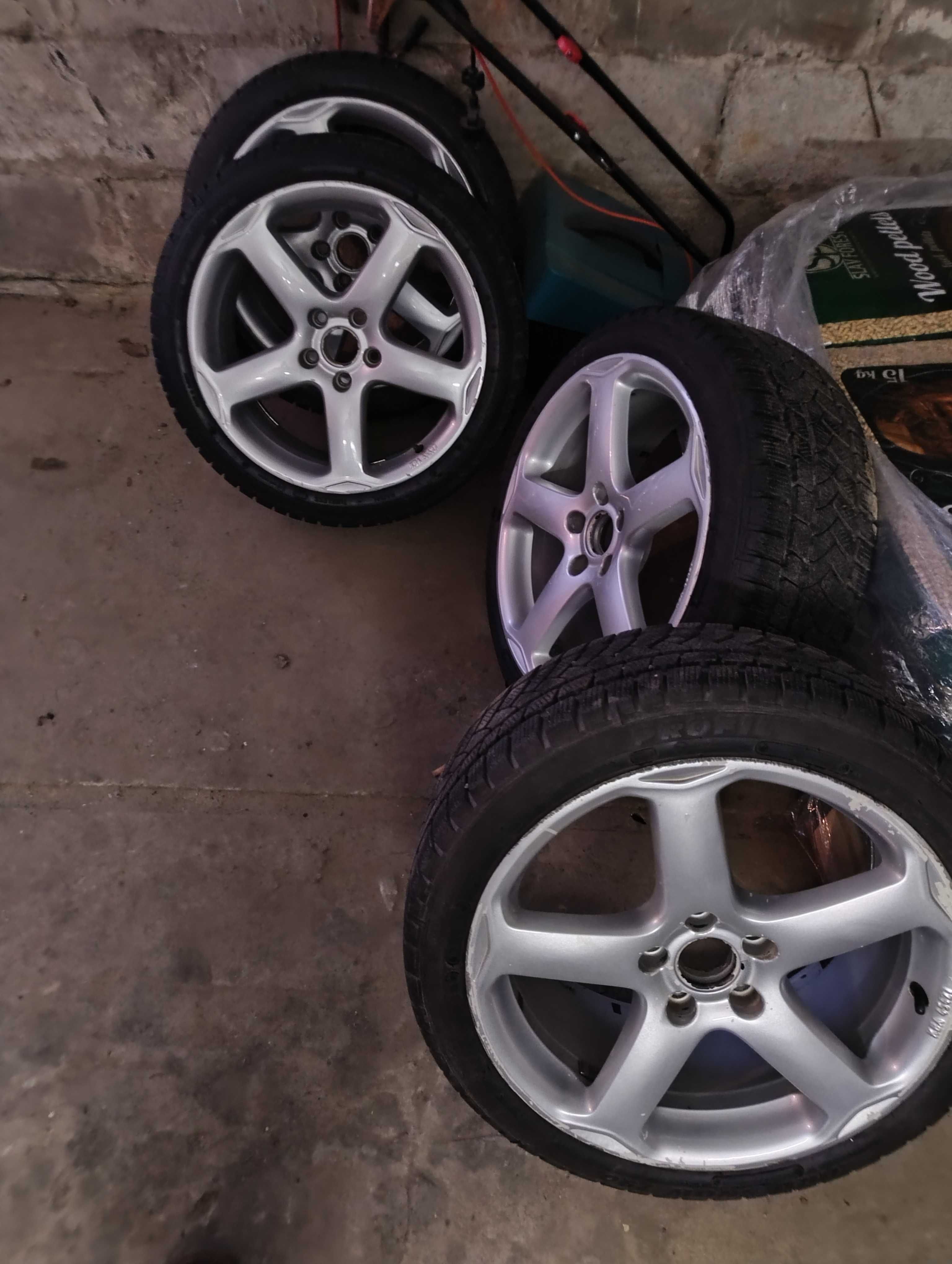 Felgi aluminiowe wraz z oponami zimowymi