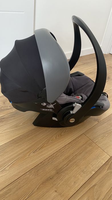 Nosidełko BeSafe Izi Go X1 z bazą na isofix i gratisem