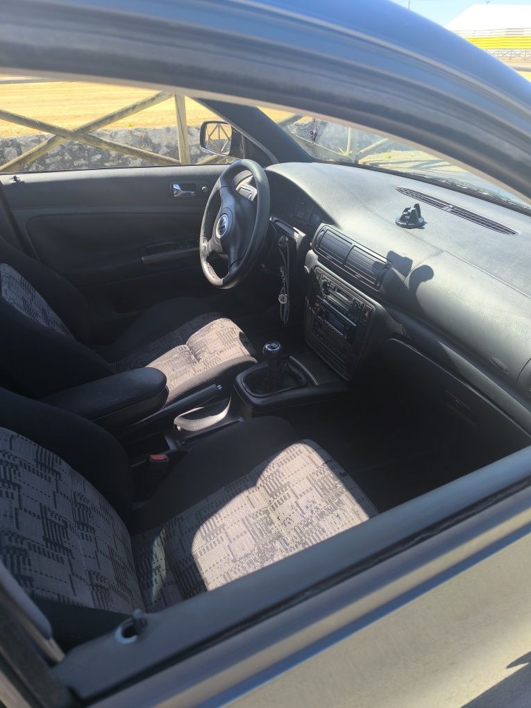 Vw Passat 1.9td 115cv ano 2000