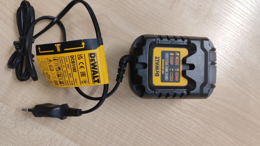 DeWalt DCB183 Bateria, akumulator 18V 2AH 2024.