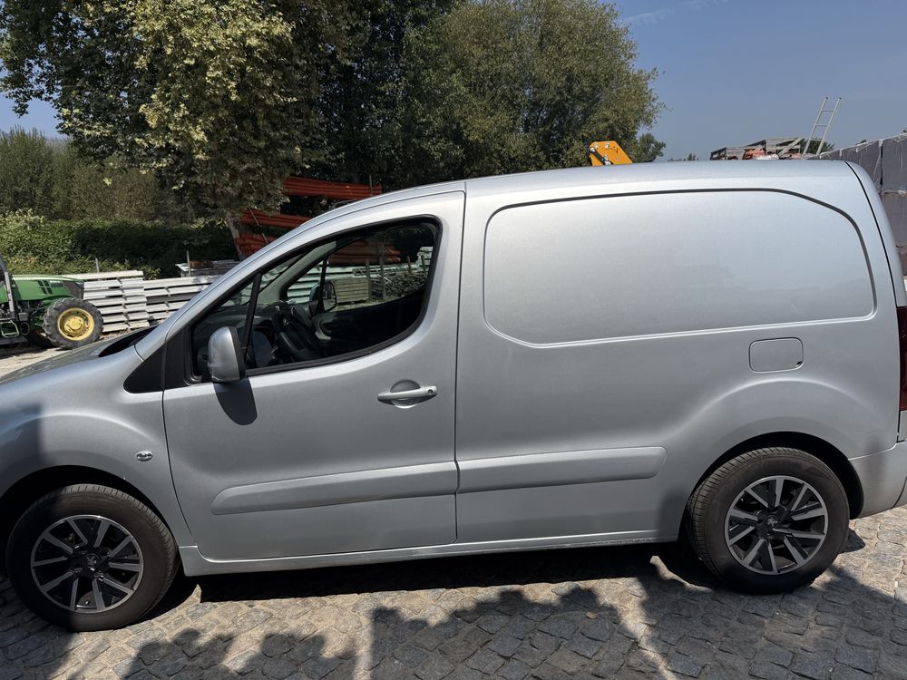 Vendo peugeot partner