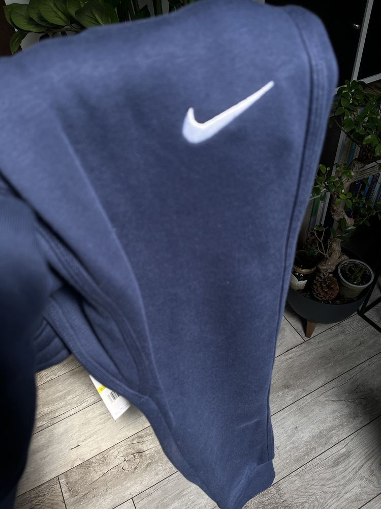 Spodnie Nike nowe