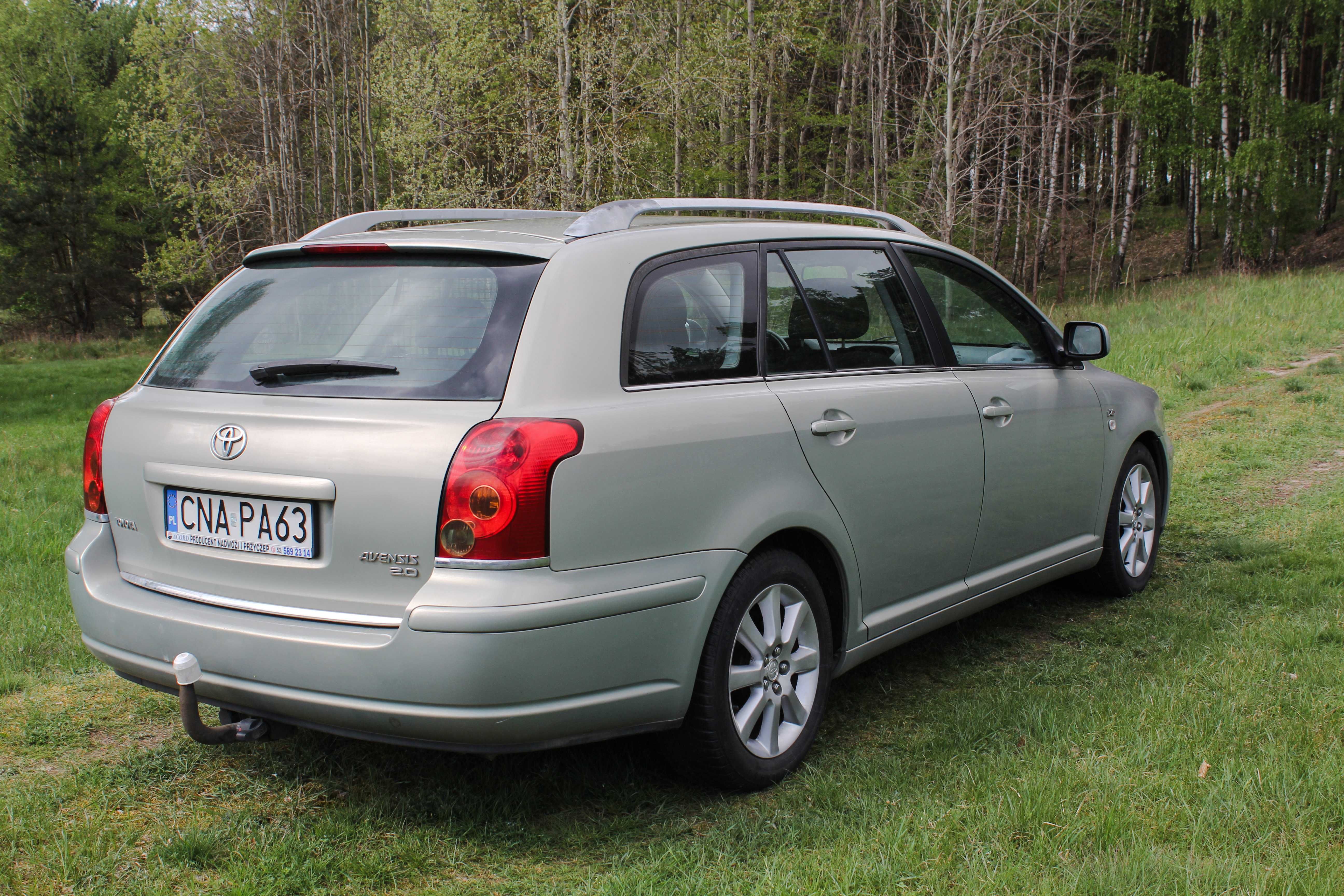 Toyota Avensis 2.0 D4D Diesel 116KM 2003