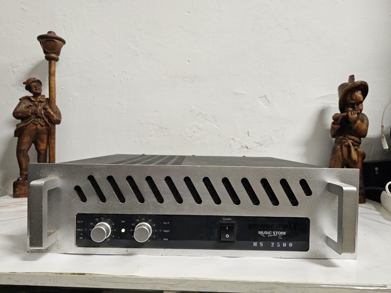Wzmacniacz stereo Music store MS 2500, 2x 420 W,
