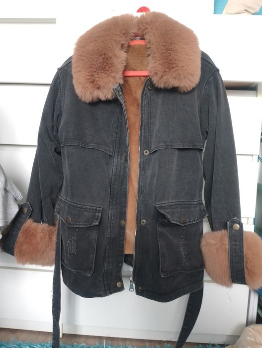 Kurtka  dżinsowa z futerkiem oversize ciemny szary