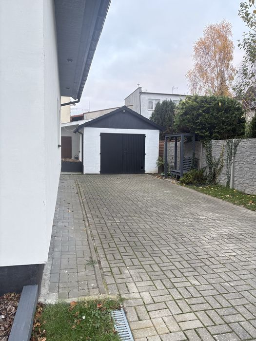 Dom nad morzem Mielno 200 m2 dzialka 525 m2