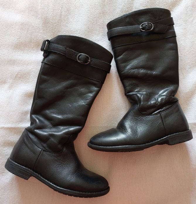 Botas Cano Alto Pretas, T27
