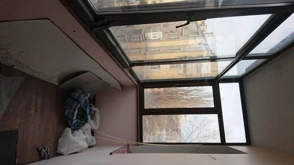 Продаж 2-к квартири 138,8 м2 Київ, вул.В. Васильківська 18  280000$