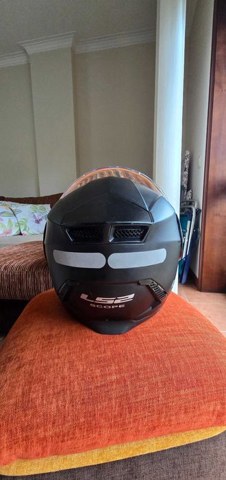 Capacete Modular LS2 FF902 praticamente novo de Novembro 2023