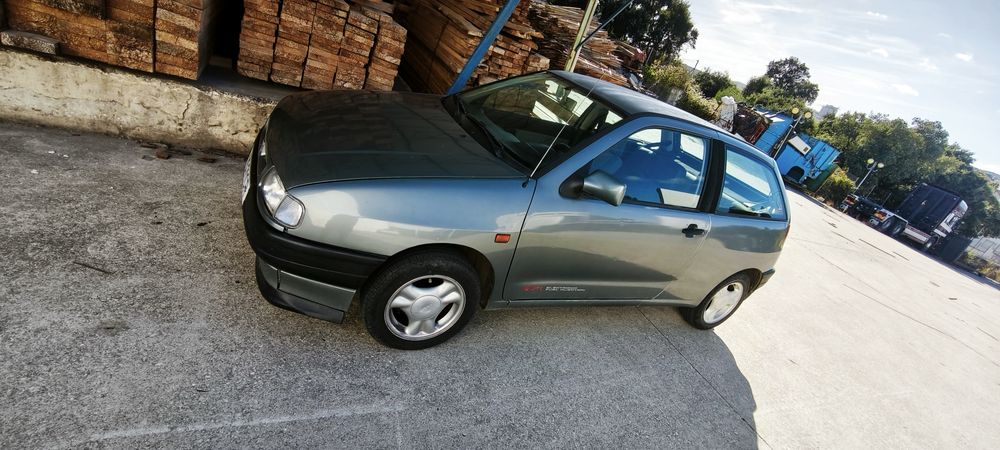 SEAT Ibiza  1.3 GLX