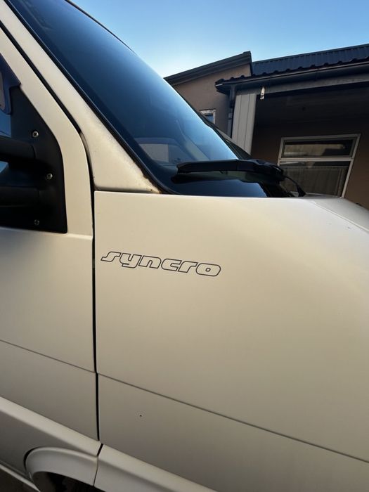 Volkswagen  T4  2003г  2,5tdi