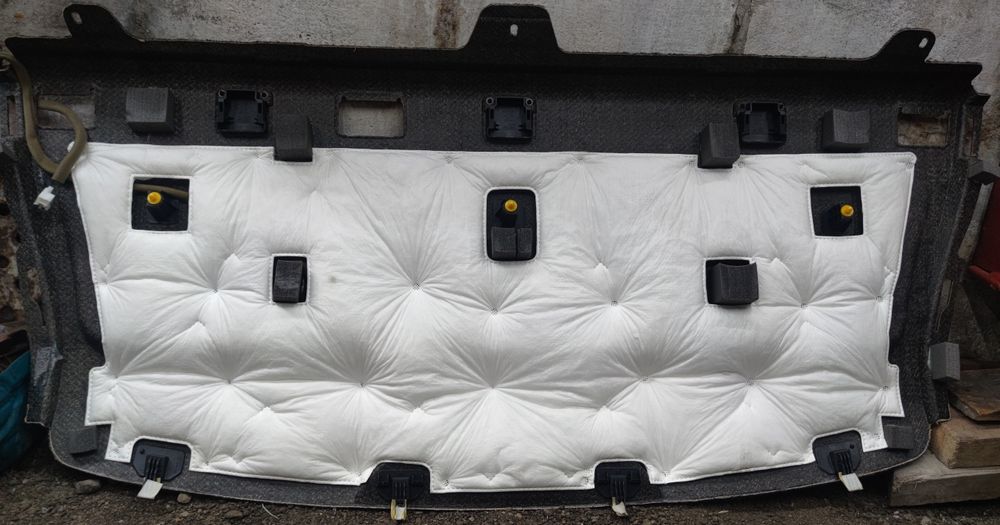 Крышка задняя (акустическая полка)