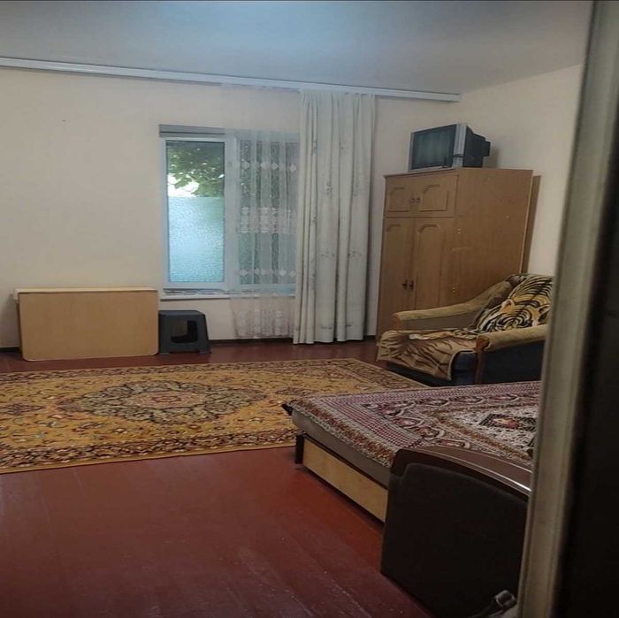 просторная комната в коммунальной квартире на ул. Большая Арнаутская