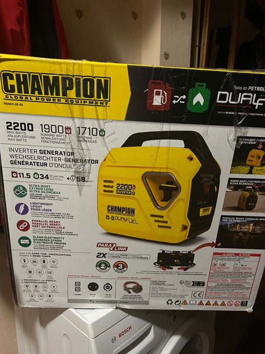 Інверторний генератор (газ-бензин) Champion 2200W  inverter