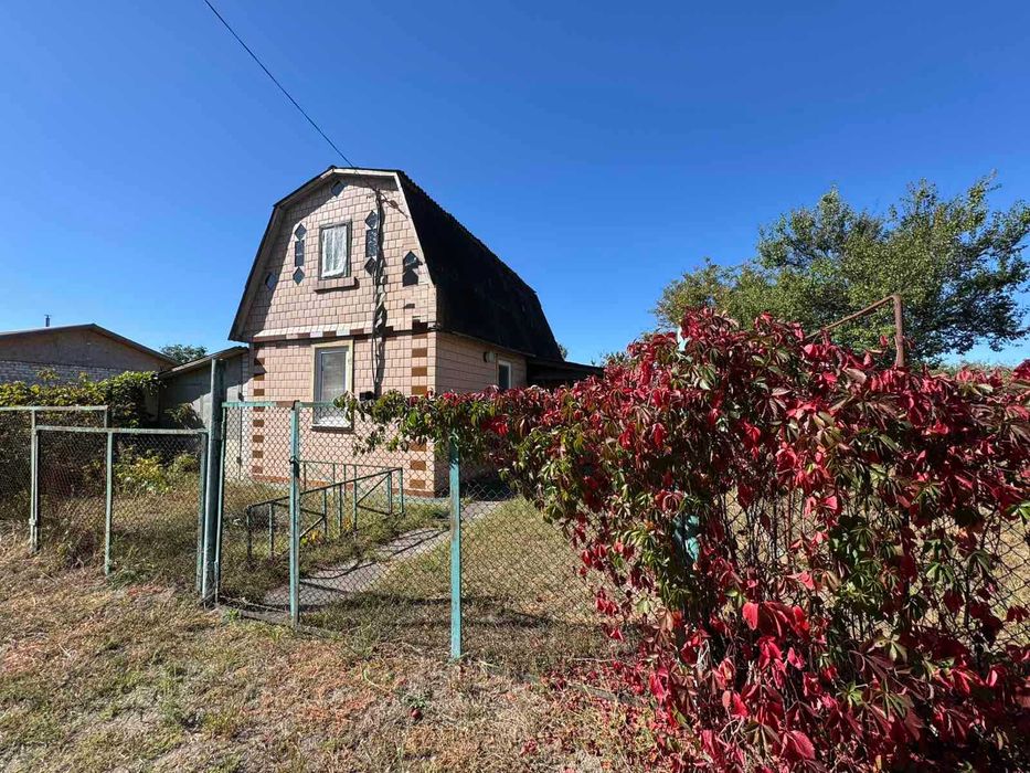 Продам дачу в с.Благодатне поруч з лісом ти виходом до річки