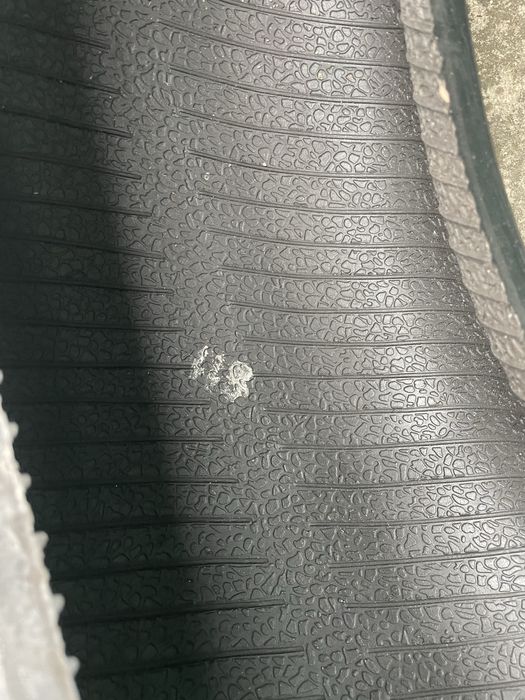 Два колеса Піреллі