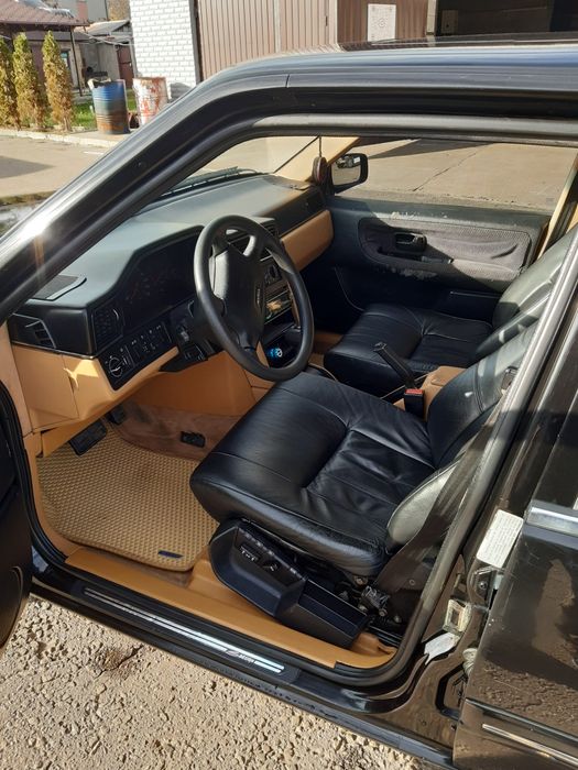 Продам Volvo 960