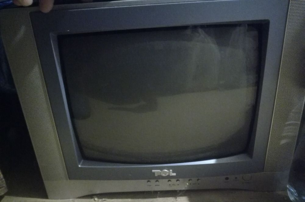 Телевізор TCL кольоровий