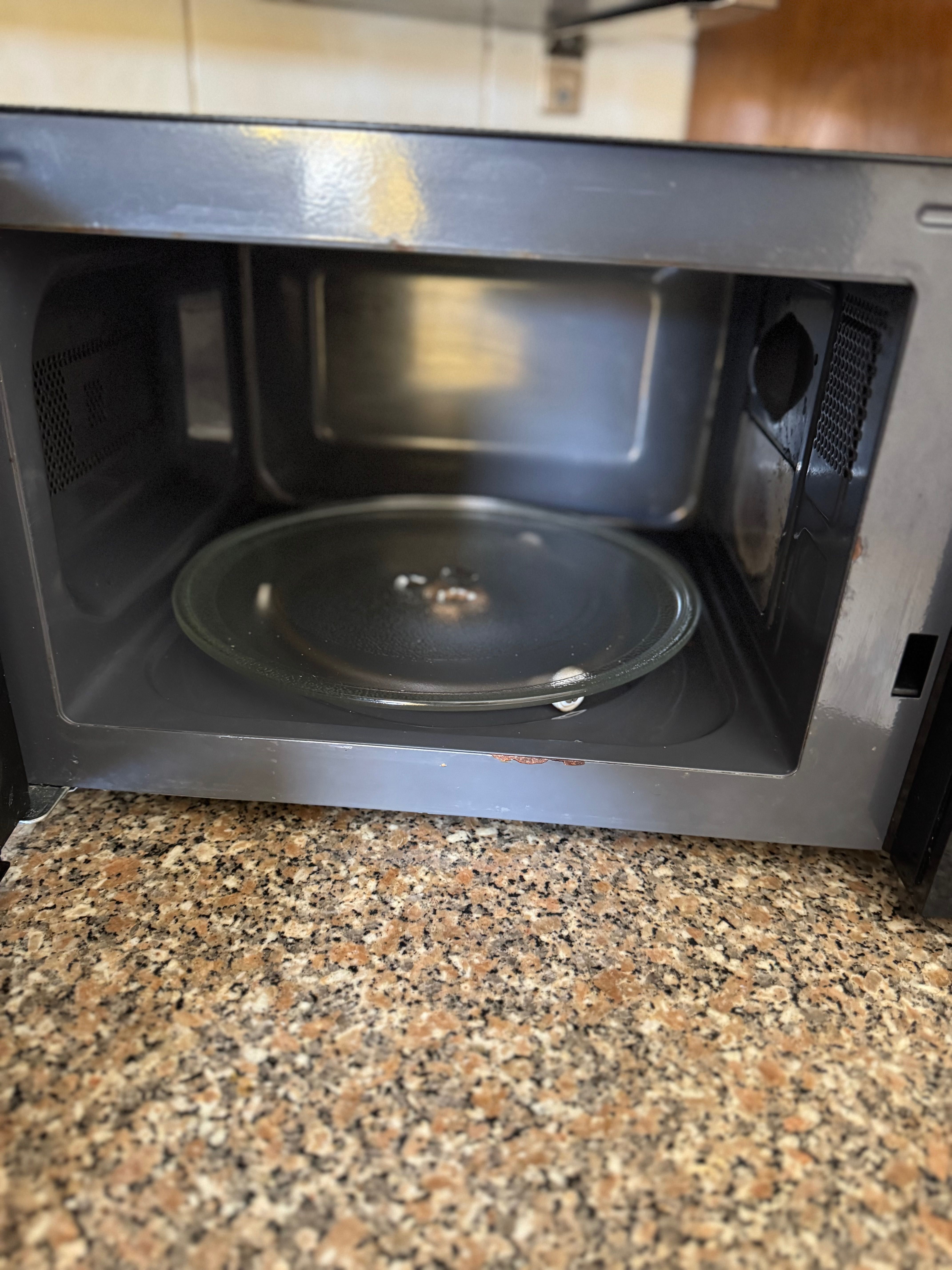 Microondas preto