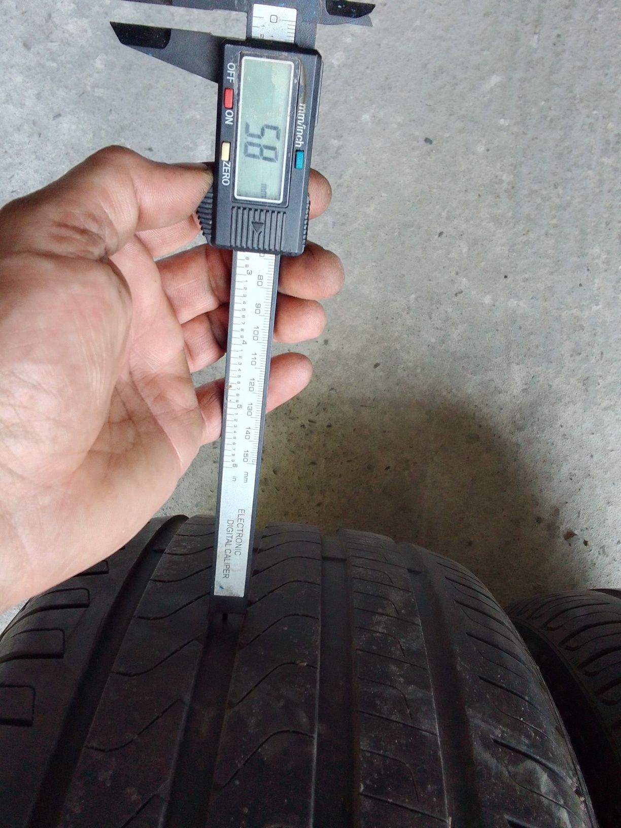 Cena za 2 Opony letnie 275/40r18 PIRELLI 2020r 6mm
