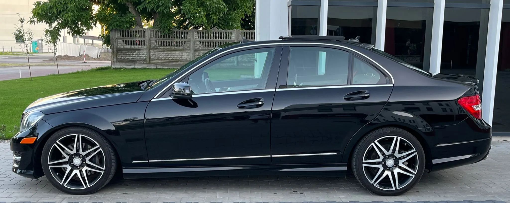 Mercedes-Benz Klasa C C300 AMG Pakiet 4 Matic Stan Wzorowy