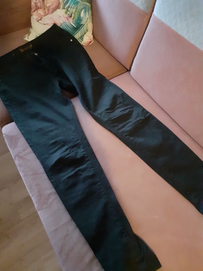 Jeansy damskie czarne