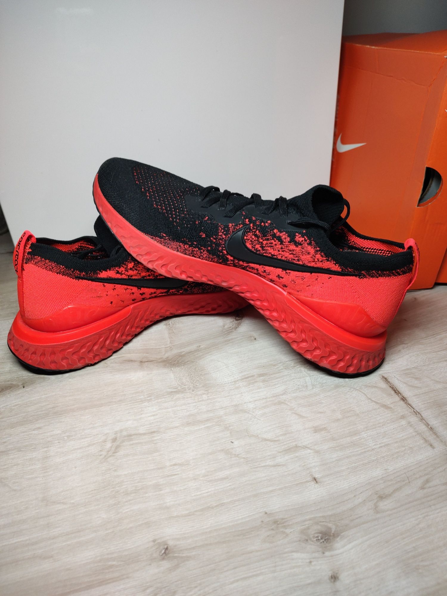 Buty Nike Epic React Flyknit 2 r. 46