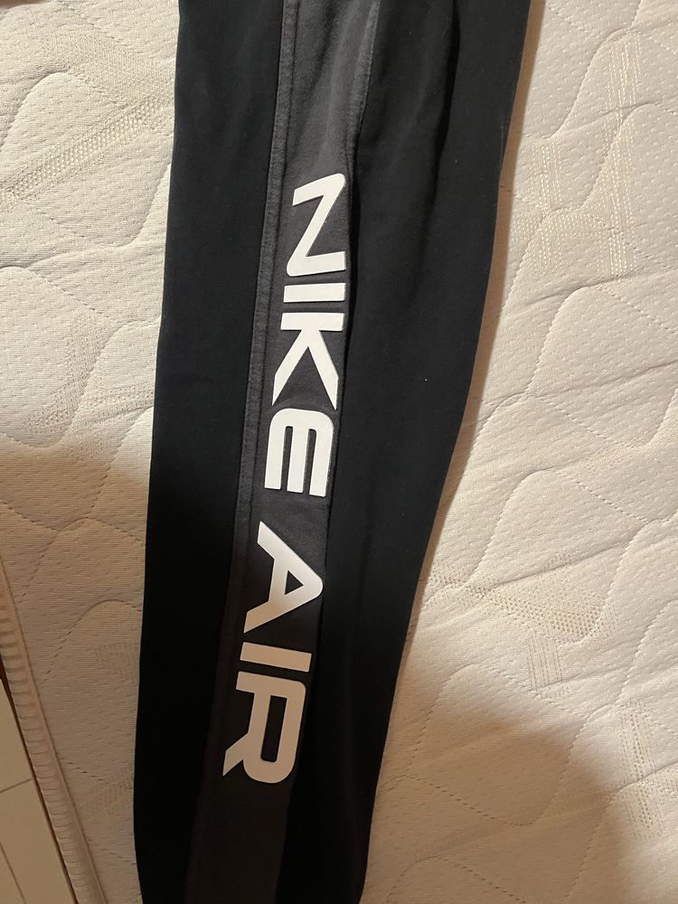 Calças da nike bom estado