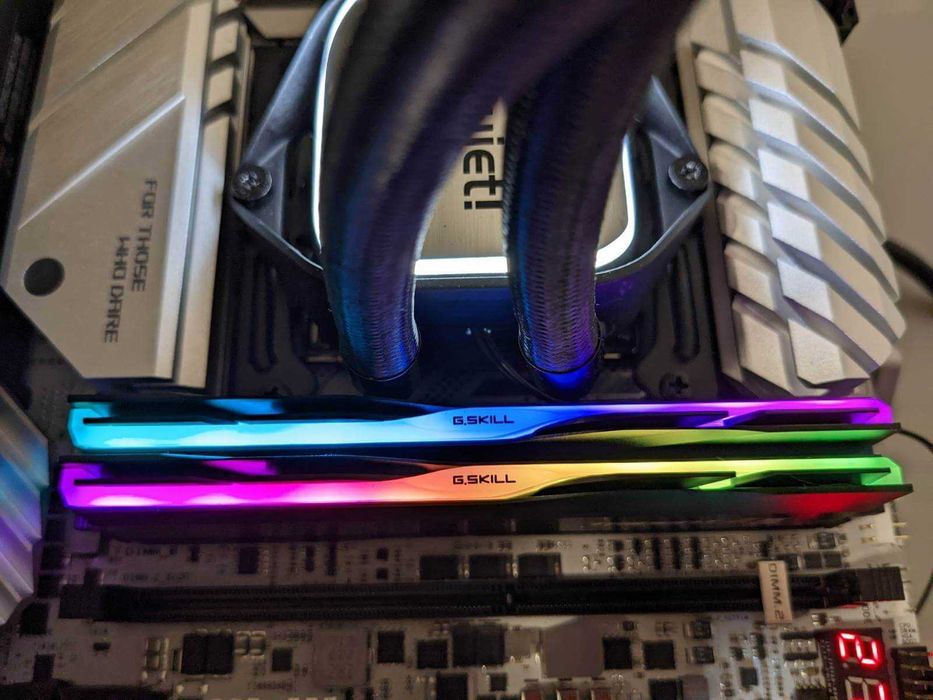 DDR5-7200 Gskill Trident Z RGB 32gb (2*16) на гар.