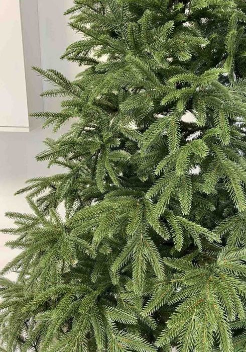 Ялинка лита Альпійська зелена та Альпійська засніжена з підставкою