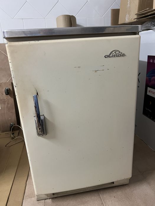 Frigorifico linde vintage (não funciona)