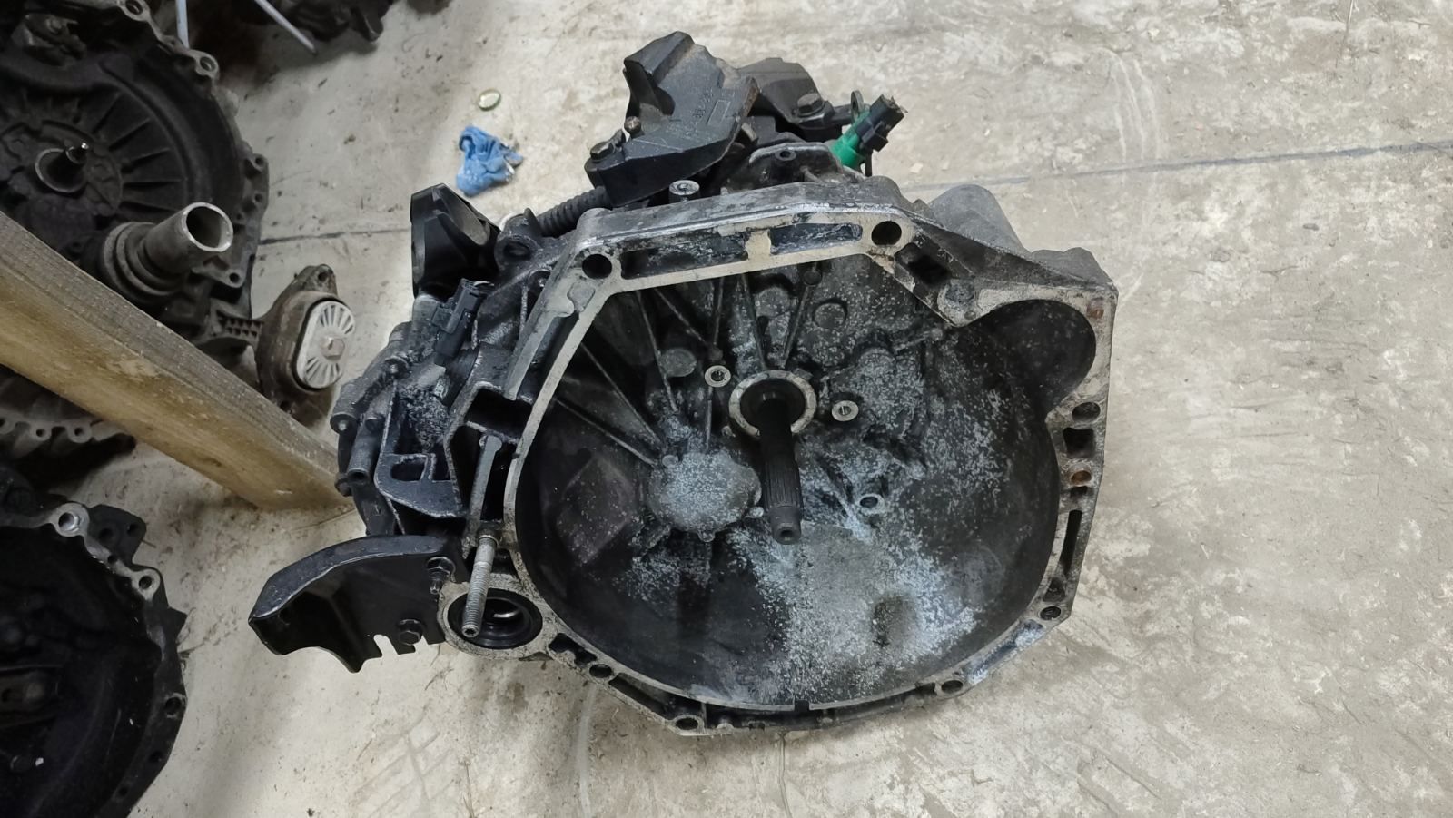 Мкпп 6ст 1.5dci Renault Megane III Clio III Scenic III Nissan Juke 1.5