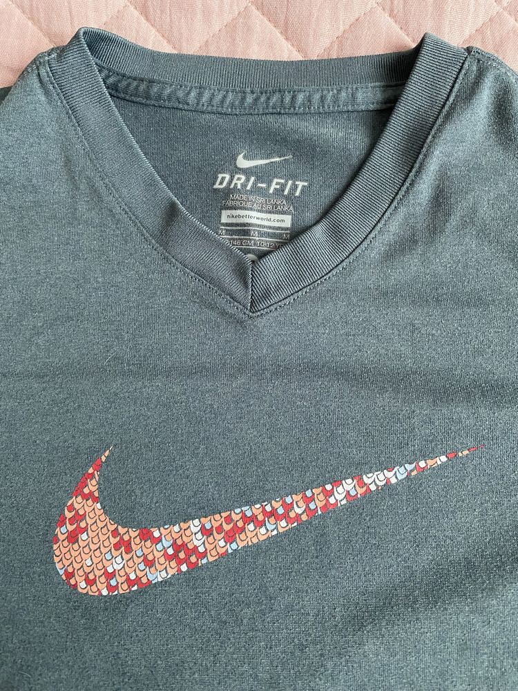 Koszulka sportowa Nike dziecięca