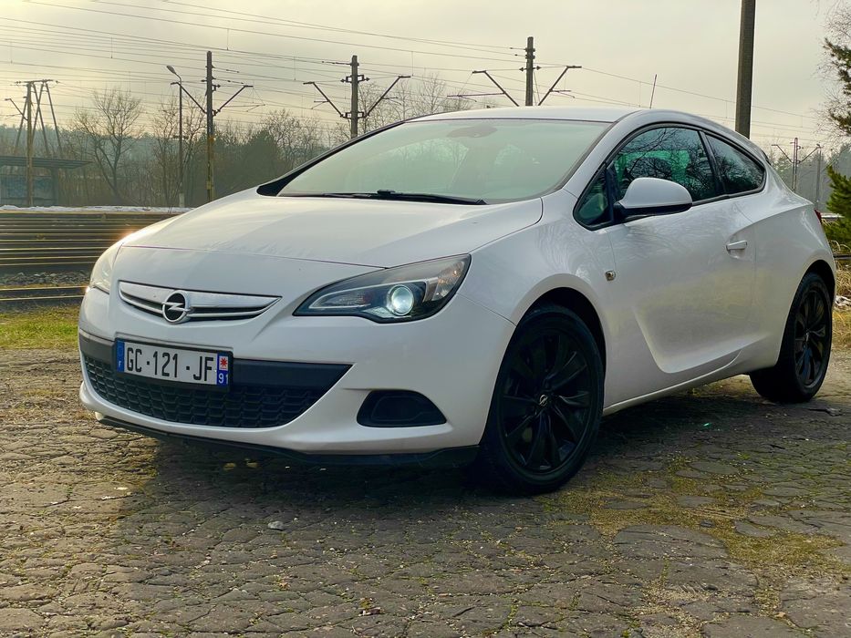 Opel Astra GTC 1.4 t