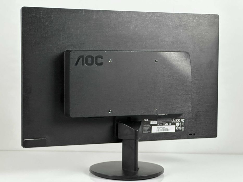 Okno na świat Monitor AOC e970SWN 18,5" LED TN WXGA 1366x768