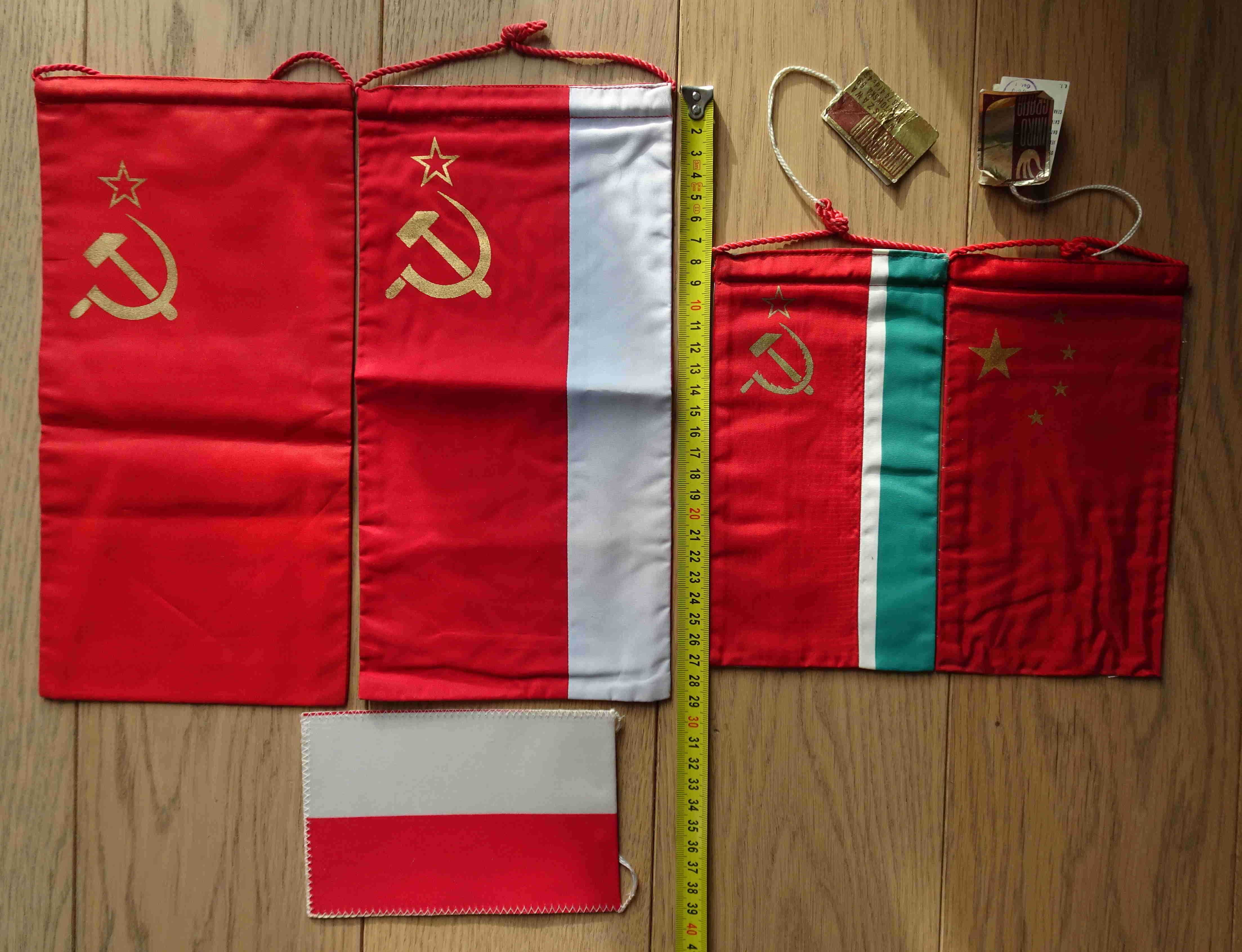 Flagi/proporczyki z czasów PRL - Litwa, Białoruś, Chiny
