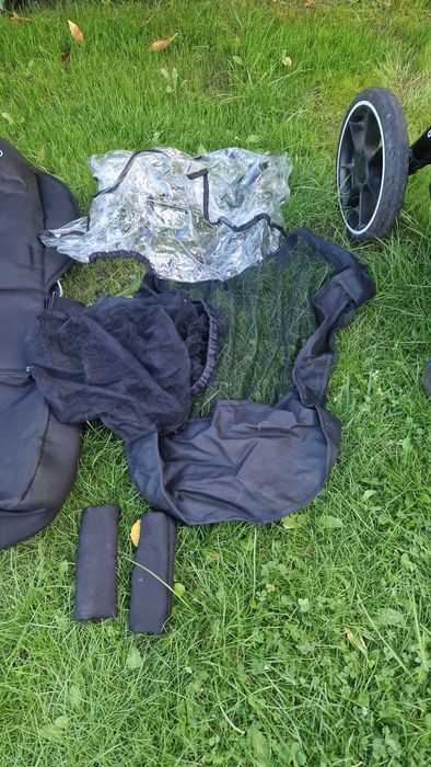 Wózek Muuvo Quick 2.0 2w1 + adaptery Cybex – 1000 zł