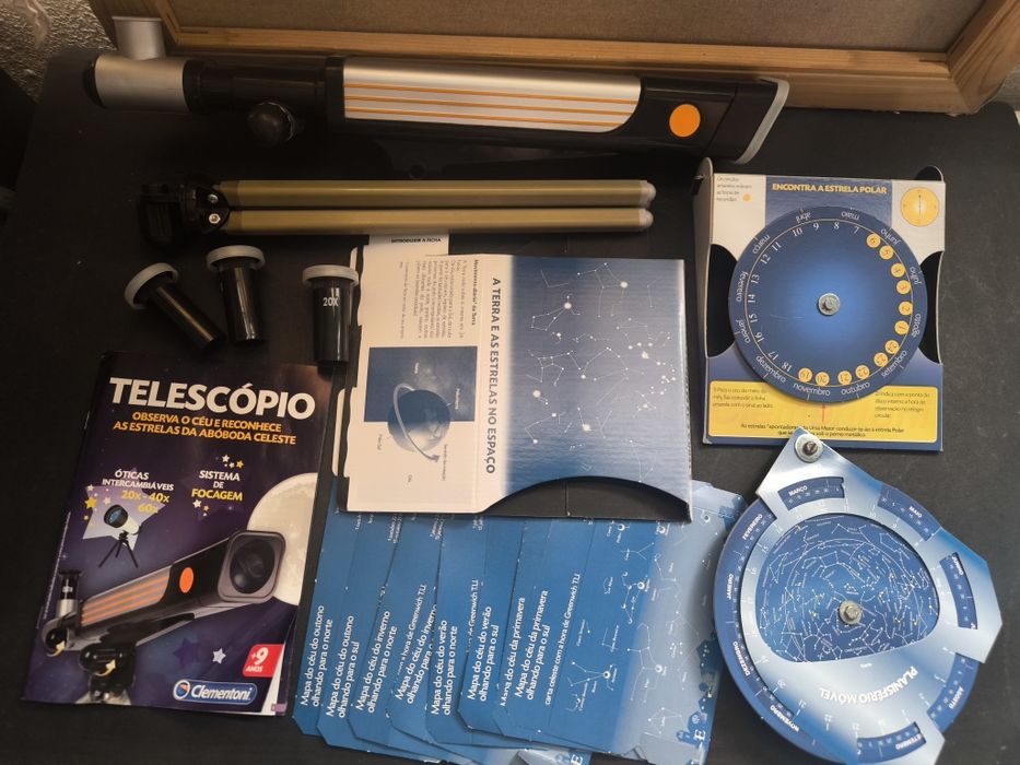 Telescópio com 3 oculares