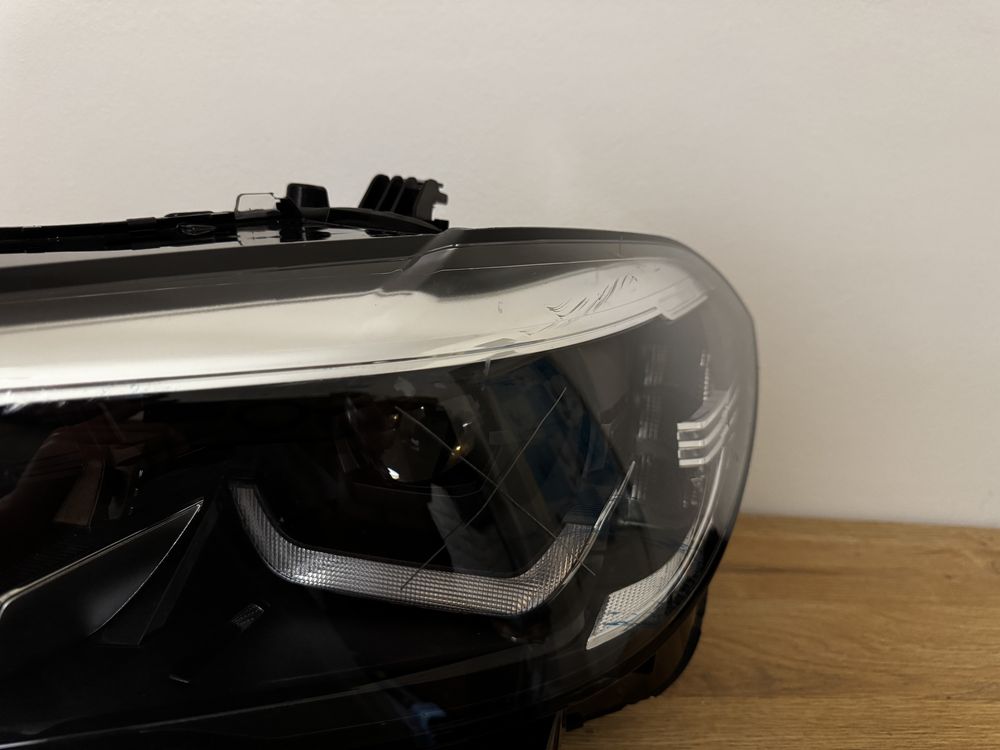 Передня фара BMW X5 G05 (5A2798101) — Європейська версія, без блоків