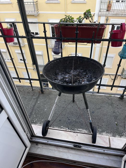 Churrasqueira bom estado