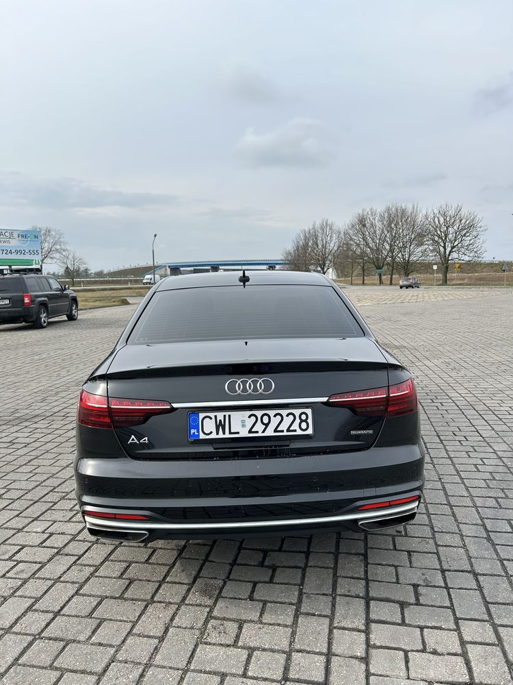 AUDI A4 quattro premium 40 TFSI