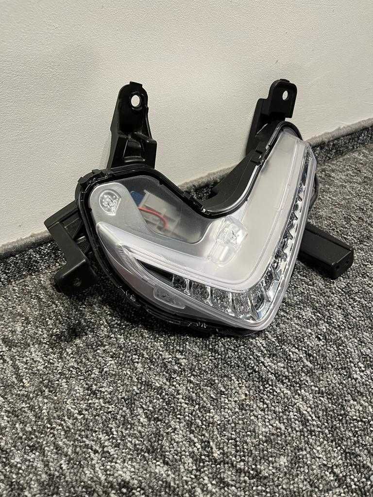 Hyundai Tuscon II Halogen Drl Lewy Led N-line 15-