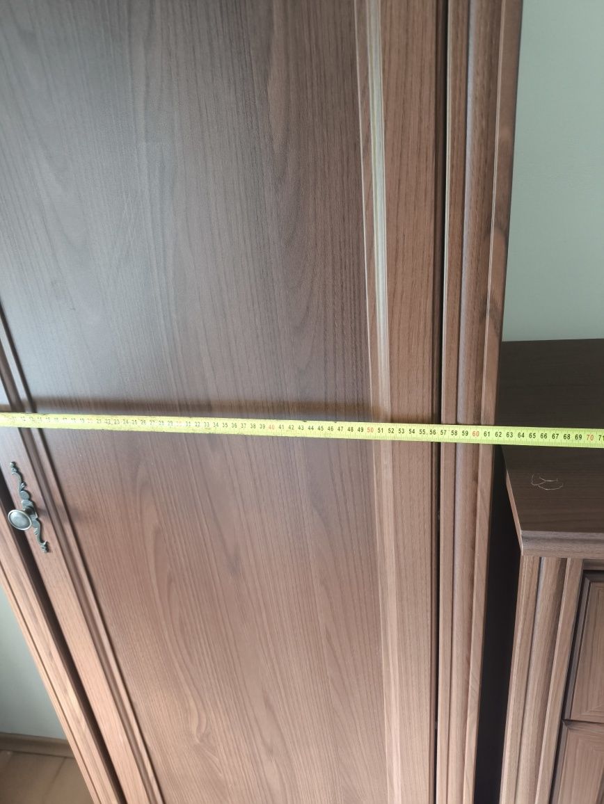 Zestaw mebli, 4 elementy, stół + 4 krzesła